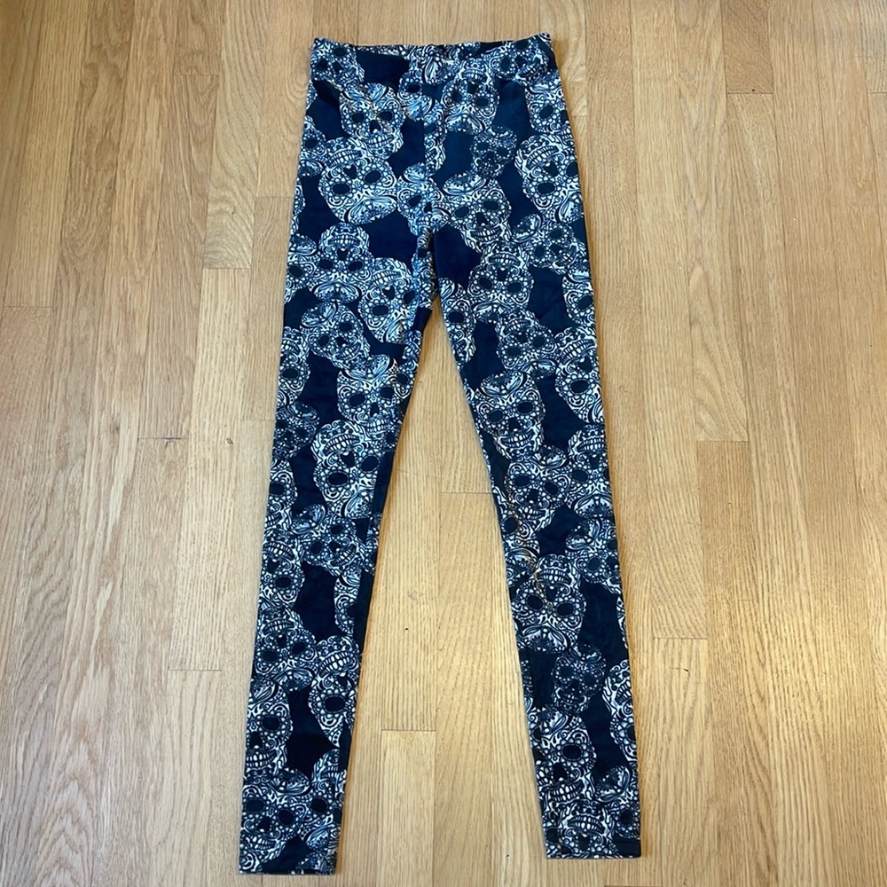No Boundaries skull leggings size S